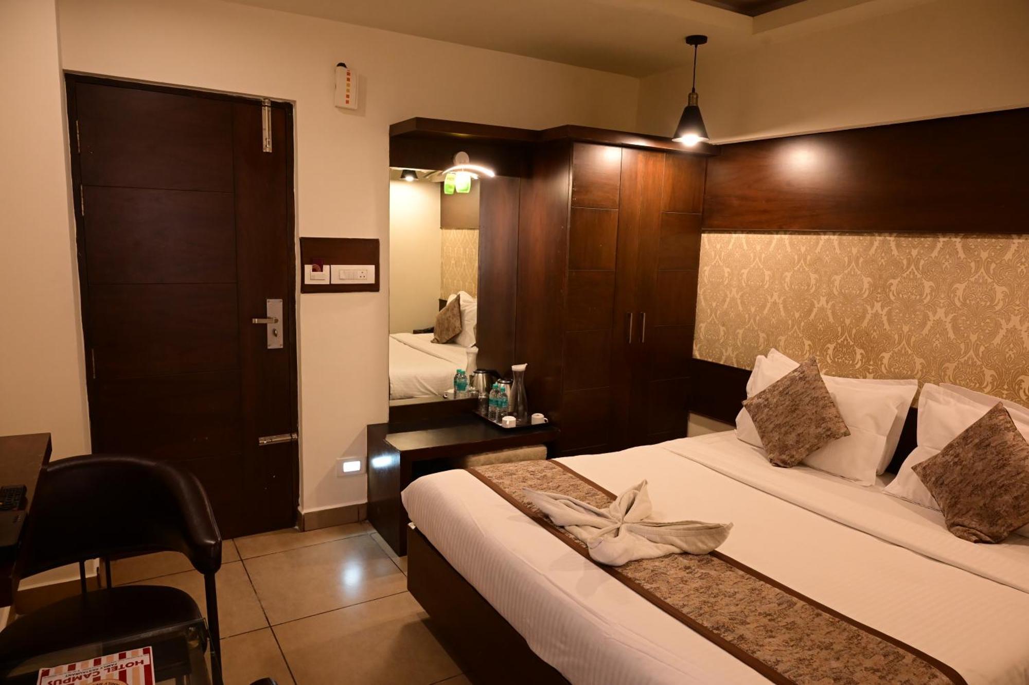 Canyon Sun Chennai Luaran gambar