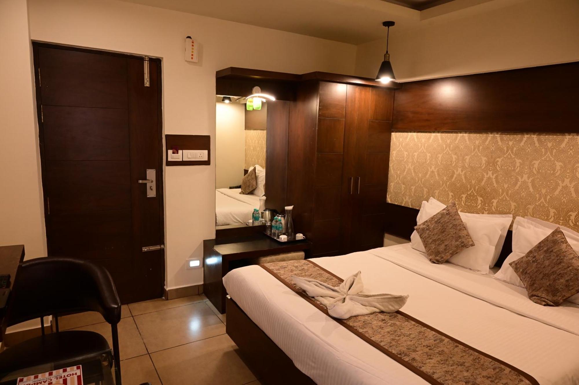 Canyon Sun Chennai Luaran gambar