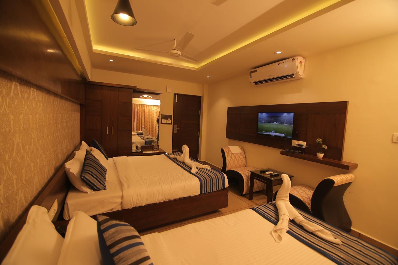 Canyon Sun Chennai Luaran gambar